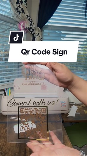 Just starting out and want to elevate your business get you a businesses QR code sign! Great for pop ups and events! #qrcodebusinesssign #businesssign #acrylicbusinesssign