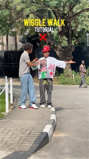 Wiggle walk tutorial 🕺🏽| #funk #remix #airwalk #dance #tutorial #shortsfyp #slickback