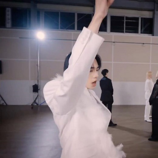 🥟❤️🎬 Do It Dance Practice (black swan Ver.) #hyunjin #현진