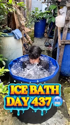 ICE BATH day 437 🧊🥶#motivation #discipline #icebath #recovery #olahraga #saitama #workoutchallenge