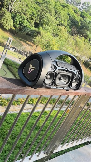 True 3-Way Tuning on Sonic Boom Max Speaker