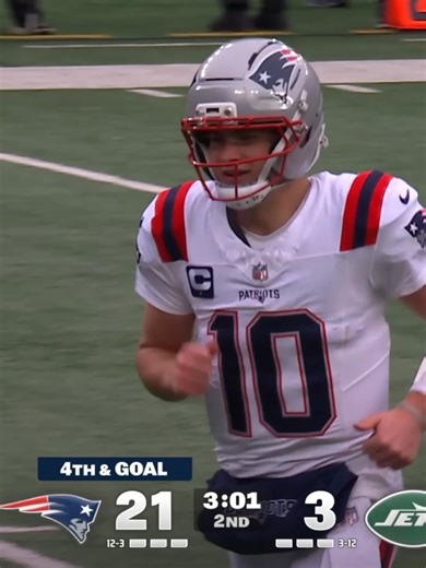 Drake "Drake Maye" Maye in Week 17: 🎯 19-of-21 🎯 256 passing yards 🎯 5 touchdowns | NFL