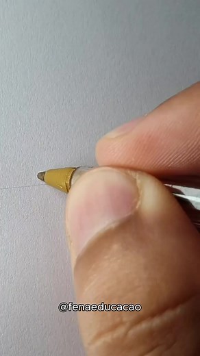 Caligrafia antiga passo a passo: aprenda o estilo clássico