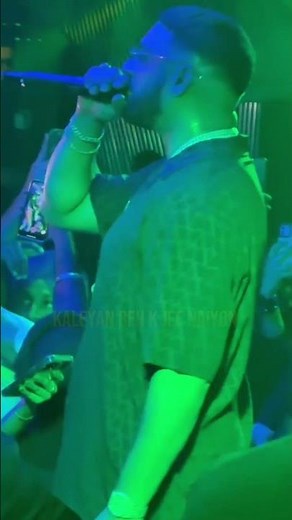 Aaja We Mahiya live performance Imran Khan Song in Dubai #ikrecord #ytshorts