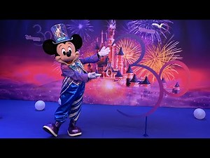 We Meet Mickey Mouse at Disneyland Paris Wearing 30th Anniversary Costume (Media Event)