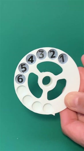 Oddly Satisfying 3D Printed Dial Assembly