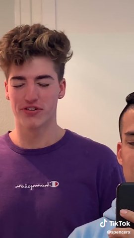 Extreme Beatbox Challenge with Hot Sauce - Joey Klaasen
