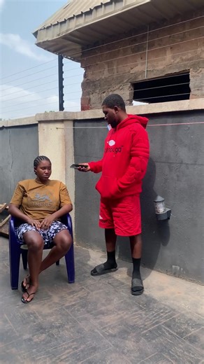 I gave her another android phone to replace the ones i br0k£#creatorsearchinsights #fyppppppppppppppppppppppp #goviral #fyp #foryou