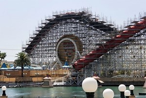 PHOTOS: Pixar Pier and Incredicoaster Construction Progress | Chip and Company