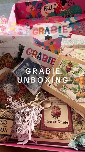 This is the PERFECT box of supplies for scrapbooking! 😍 it has everything you need for journaling. So many fun spreads are coming soon! 🤍 @grabieofficial #letsgrabie #grabiebox #unboxing #scrapbooking #journal #asmr #asmrjournal