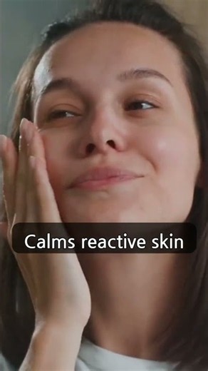 Mugwort in K-Beauty: The Green Herb That Calms Redness