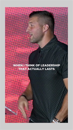 Having a clear vision isn't just about seeing the way, it's about inspiring others to see it too! #leadership #vision #team #job #work #boss #leader #motivation #inspirational #inspire