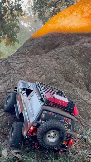Trx4 Bronco 79’ sunset #traxxas #crawler #trx4 #trx4bronco #hobbywingfusion