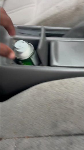 Hot shot FOGGER WORK \u00100 not a waste of money !!!!! #roachkilla #roaches #oldcar #fogger