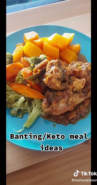 Banting meal ideas! #thatbantingchick #followoninstagram_🌻 #lowcarb #curry #salads #seasonalvegetables #bantingsouthafrica #ketorecipes #lchf #lifestyle
