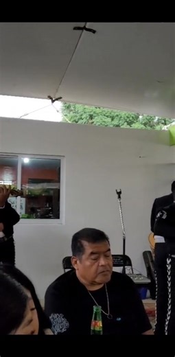 qué tal familia compartiendo este popurrí homenaje a Luis Miguel, gracias a la familia Totolhua Daniel,la Trinidad Chautenco Puebla! | Mariachi Alma Ranchera Puebla
