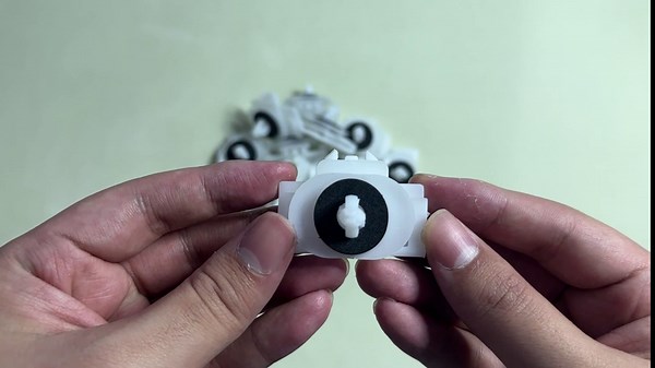 AUTOKAY 10Pcs Rocker Panel Moulding Retainer Clips Fits for GM Camaro Traverse 11611435