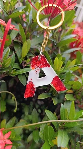 Easy DIY Keychain for Beginners | Resin Craft #shorts #short #reel #reels