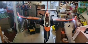 fms90毒蛇，双futabaR7008SB，futaba T16sz，格式8s