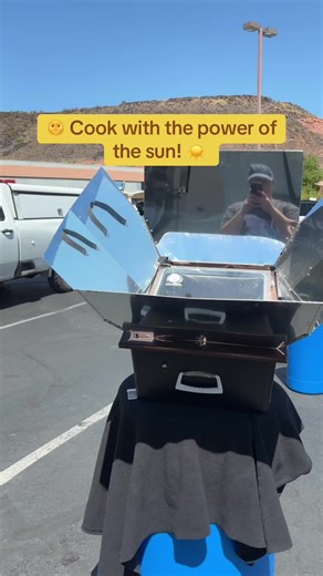 🌞 Cook with the power of the sun! Introducing the All American Sun Oven with attached one-piece reflectors, spill-proof leveling racks, self-contained leveling legs, and EZ Sun Track Indicators. Perfect for eco-friendly cooking! 🍲☀️ #solarcooking #ecofriendly #sunoven #sustainableliving #yourfamilystillmatters #cooking #camping