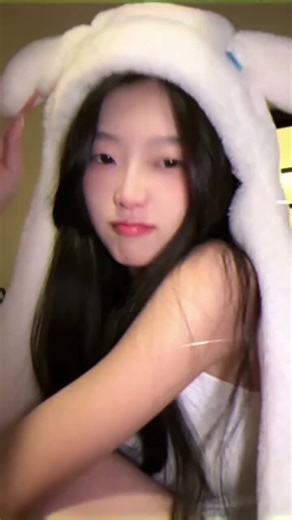 今天不裝了 想你 還想打擾你