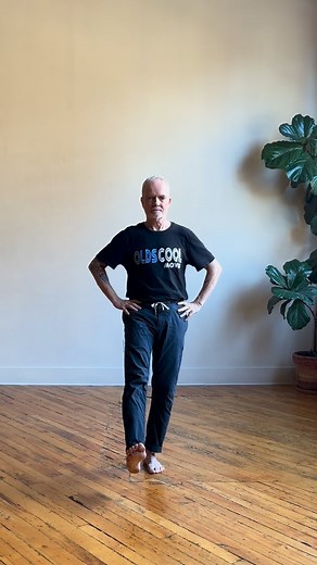 Intention. It matters. I’m using this exercise for mobility—but at first glance, it could easily look like a balance exercise. Why does that distinction matter? Because if my goal is mobility and strength, then mobility and strength should be what limit me. I need to explore the edge of my range and stay there long enough to challenge my muscles. If I’m too busy fighting to stay upright, I can’t do that. That’s where a hand assist—a wall, a chair, a steady point of contact—can make all the diffe