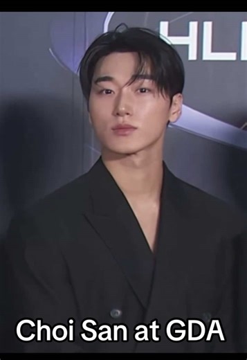 Serving visuals as always #ateez #choisan #san #최산 #チェサン