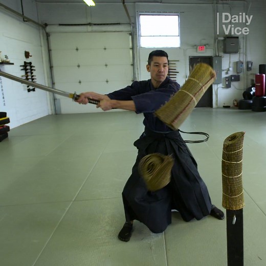 1.1M views · 1.3K reactions | This Japanese-style sword is essentially a two-and-a-half foot razor blade. (via STACK) | VICE Canada | Facebook