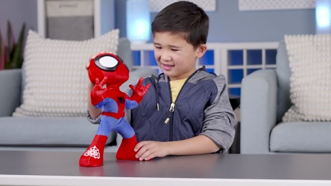 Spidey and his Amazing Friends Marvel Dance 'N Crawl Spidey, Interactive Plush Toy with 20 Phrases & Sounds, 2 Songs, Super Hero Toys for Kids 3 & Up