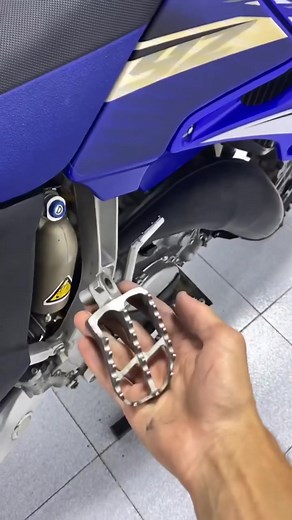 Customizing my Yamaha YZ125 Dirtbike with Black Rims | Check out the Transformation!