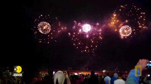 Shanghai Holds Fireworks Festival to Light up National Day Holiday