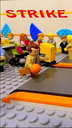 LEGO BOWLING - STRIKE!