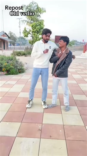 Shilawat pe chudiya forelu a jaan #trendingvideo #bhojapurihitsong #bhojpuridance #viralvideo #dance