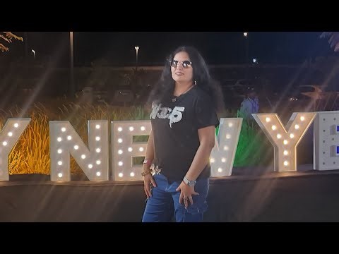 hi guys 🤗 kaise ho aap sab🥳#live stream#live#vlog#blog#populer live#miss sharma🙈