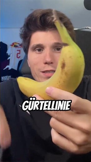 When streamers make below-the-belt jokes...💀