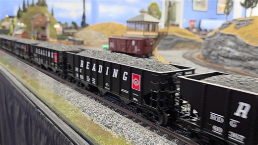 Reading Diesels on a coal drag . We love running long trains when the opportunity allows . | Lower Susquehanna Valley Modular Railroaders