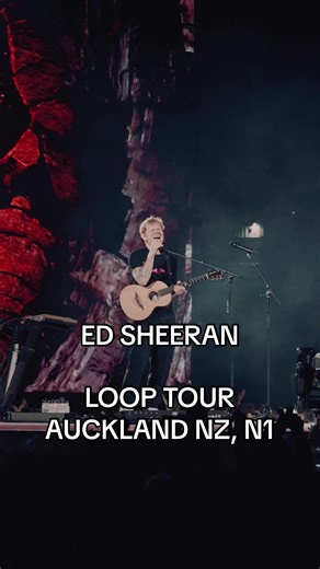 Night 1 of the Loop Tour in Auckland, NZ you showed up! Who’s coming to night 2?! @Ed Sheeran #edsheeran #looptour