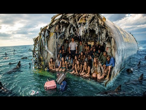 300 Passengers Trapped in the Ocean Surrounded by Sharks | Deep Water movie Explained