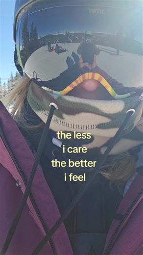 trying to learn how to stop worrying about what others think as a women owned business owner in the extreme sports and travel world is hard but workin on it. #travelgirl #womenwhotravel #womenownedbusiness #millennial