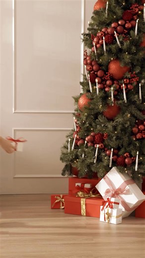 Christmas has landed at Spotlight ✨ From cosy homewares to fun DIY kits, we’ve got you covered for every person on your list  | Spotlight | Facebook