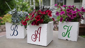 Monogrammed Cinder Block Planters! 😃🌿🎨 | Garden Answer