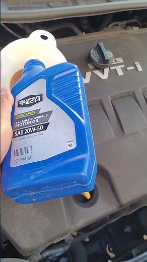 How to check the Engine Oil level of your car