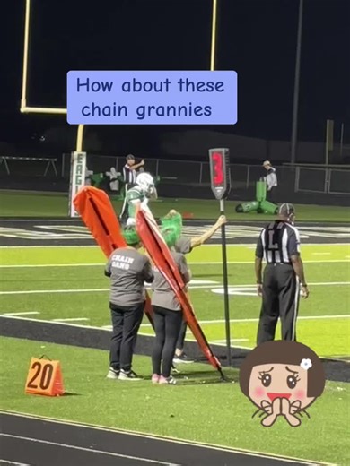 First time to see chain grannies on the field. I think it’s cool. #footballgame #fridaynight #fypage #foryoup #tgif #fypシ