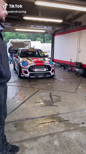 😂💆🏼‍♂️#jcw #f56 #Motorsport #viral #foryoupage #FYP #minichallenge #itv4