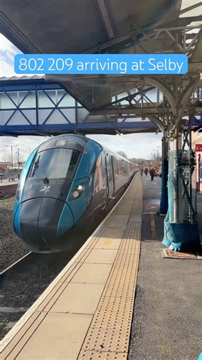 TPE Class 802 arriving at Selby
