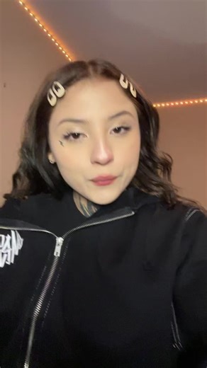 Ո ᖵ Ո ᖵ 💤 (@fufum4r)’s videos with original sound - Ո ᖵ Ո ᖵ 💤