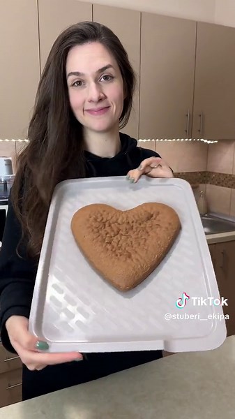 Kako napraviti Medenu torticu - Recept korak po korak