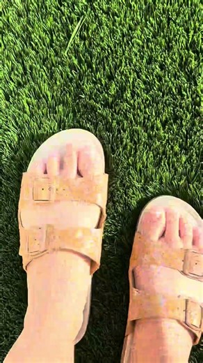 These everyday slide sandals go with literally everything