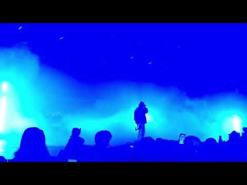 bladee - oxygen live for the first time 17/12/25