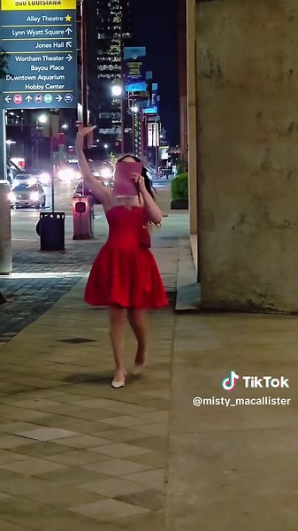 Yes, I’m a city girl! #reddress #citygirl #mystyle #outfitofthenight